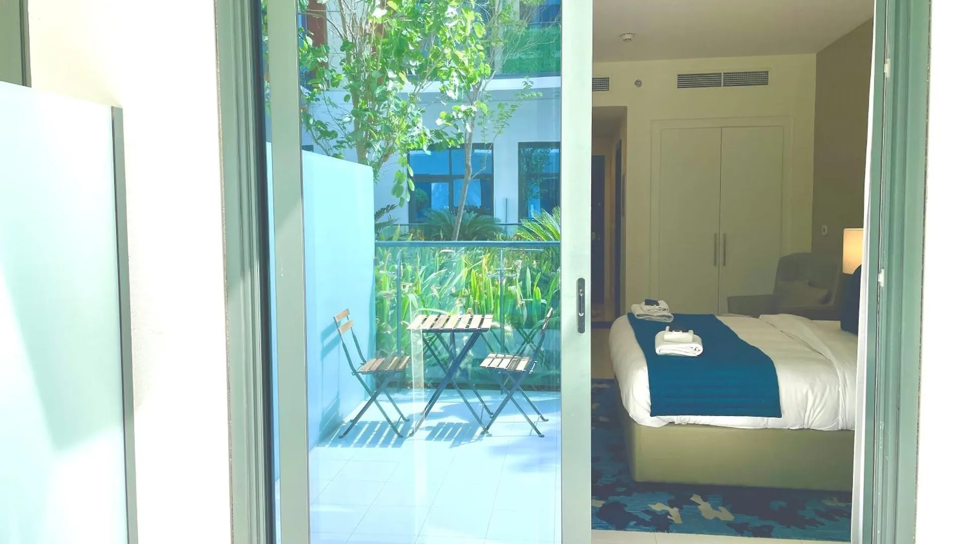 Vacay Lettings - Modern Studio Near To Expo City Dubai Apartment